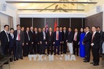 Prime Minister meets with Vietnamese businessmen, intellectuals in Australia