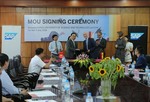 HUST fosters students’ IT skills for Viet Nam Industry 4.0