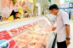 Large livestock firms should control pork prices
