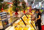 Christmas brings joy to shoppers, retailers alike