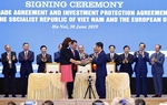 Viet Nam, EU sign agreements on free trade, investment protection