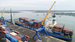 Chu Lai Port welcomes giant container vessel from Korea