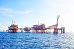 PetroVietnam posts positive revenues despite falling oil prices