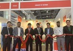 Viet Nam attends fair on electrical equipment, energy in India