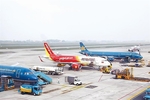 More Vietnamese airlines suspend international routes