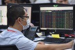 Market opens new trading week on a high note