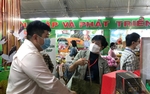 Provinces showcase consumer goods in HCM City, hope to tie up with local sellers
