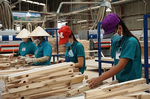 Viet Nam to impose temporary anti-dumping duties on Chinese tables, chairs