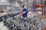 Viet Nam's industrial production flourishes in Q1