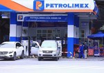 Petrolimex applies solutions to cope with fluctuations in petrol prices