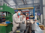 Supporting industry: low quality, high price