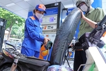 Fuel price in check despite mounting difficulties: Minister of Industry and Trade