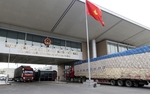 Exports-imports via Lao Cai border gate thrive in Q1