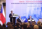 Viet Nam gives more advantages for Czech businesses: PM