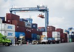 Việt Nam's trade surplus reaches $4.72 billion in Jan-Feb