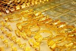 Prime Minister requests stronger gold market management