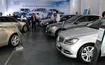 Car sales volume suffer from traditional beliefs and policy uncertainties: experts