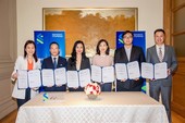 Standard Chartered signs MoUs with clients to jointly explore business opportunities in Việt Nam-Hong Kong corridor