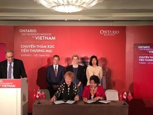 Ontario delegation inks six agreements in Viet Nam