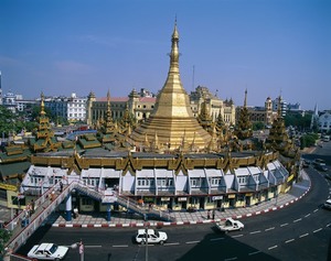 Vietnamese firms eye investing in Myanmar