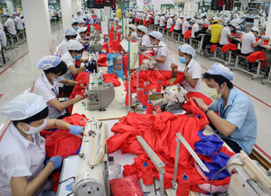 Garment sector eyes $34b exports