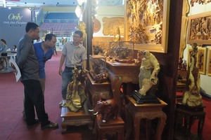 Interior decoration fair opens in HCM City