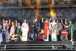 Ha Noi signs up to host F1 race for 10 years