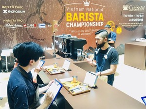 Int'l cafe show brings buzz to City