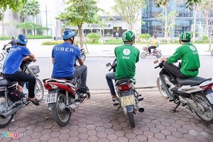 Viet Nam ride-hailing firms gear up to compete with Grab