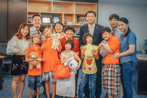 Hanwha Life honoured for contributions to community