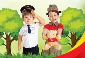 Vietjet, Youth Theatre to introduce art to children
