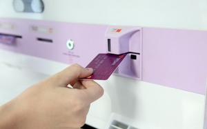 First Vietnamese bank issues ATM card through LiveBank