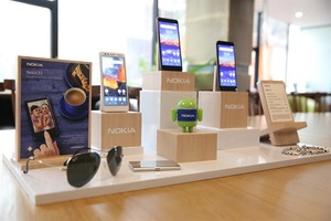 Nokia unveils 2 new phones