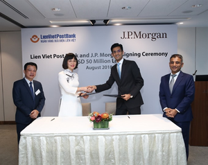 LienVietPostBank and JPMorgan Chase Bank signed US$50 million loan