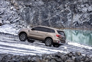 Ford rolls out new Everest