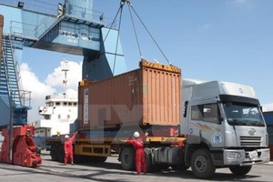 HCM City seeks cheaper logistics