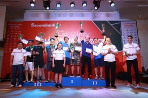 Sacombank organises tennis tournament to celebrate Vietnam Entrepreneurs’ Day