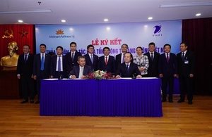 Vietnam Airlines and VNPT ink co-operation agreement