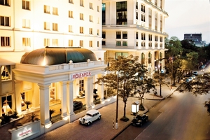 Movenpick Hotel Hanoi receives Best Luxury Boutique Hotel Award