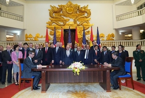 AES, MoIT ink deal on Son My 2 power plant in Viet Nam