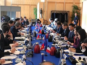 Viet Nam, France hold high-level dialogue to promote economic co-operation