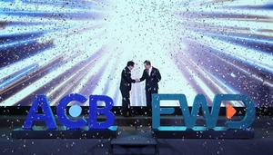 ACB, FWD form Viet Nam’s first e-bancassurance partnership
