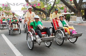 Da Nang welcomes nearly 329,000 visitors during Tet