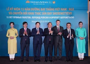 Prime Minister asks Vietnam Airlines to provide better services