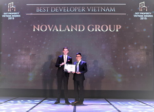 Dot Property gives away awards to best developers, developments in VN