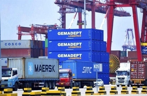 Japanese firm eyes 10-per-cent stake in Vietnamese logistics firm