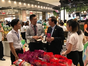 AEON Viet Nam promotes local products to help them enter supply chain