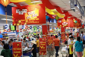 Saigon Co.op’s supermarkets remain crowded as promotions continue