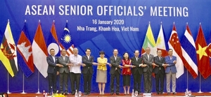 ASEAN needs to rely on its own strengths to drive growth: economists