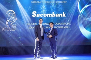 Sacombank, CEO win Corporate Excellence Award, Master Entrepreneur Award in Asia Pacific